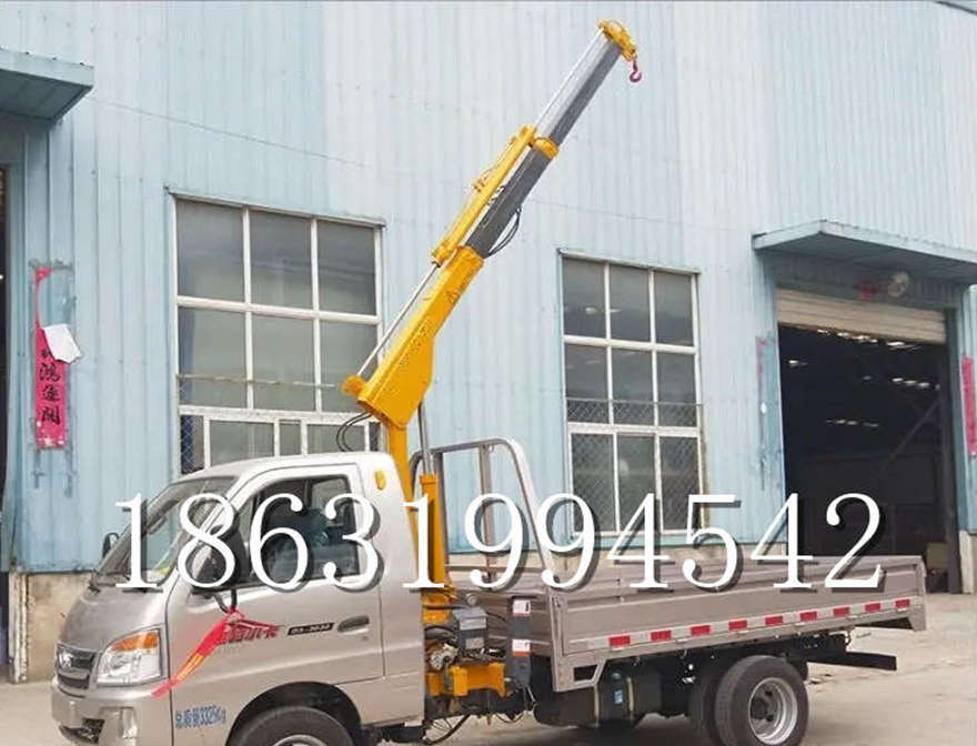 河南省随车吊机搬运船用小型旋转随车吊机吊水泥搬运